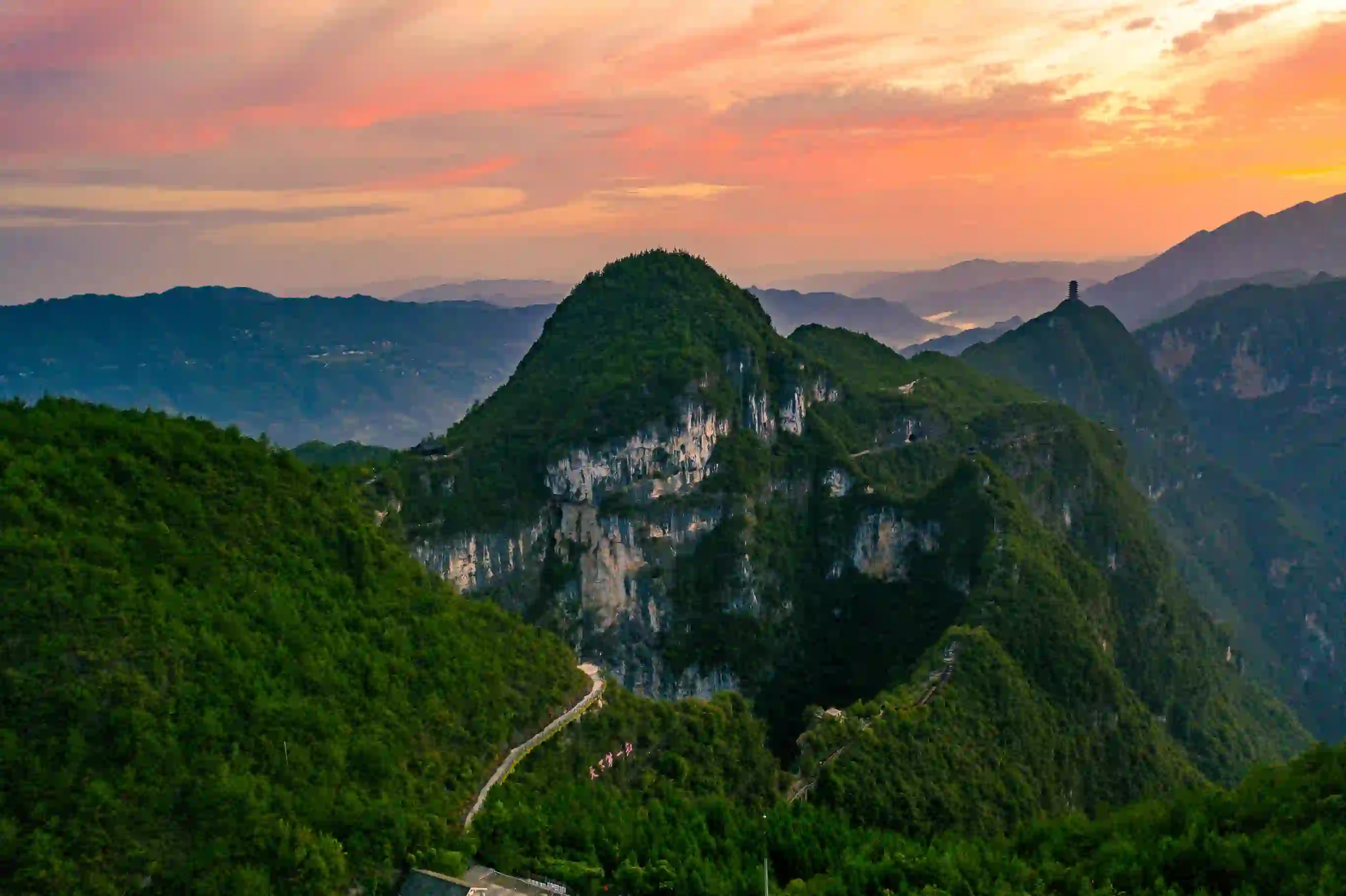 重慶5日4夜自由行｜一文整理旅遊熱點+住宿推介+純玩路線建議！