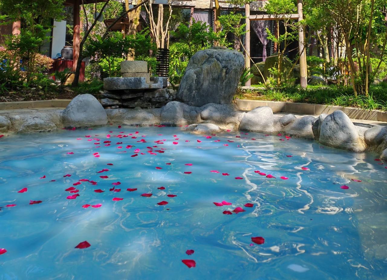 中山溫泉酒店推介2026｜天然湯泉＋親子房型／11大人氣溫泉低至$50任浸