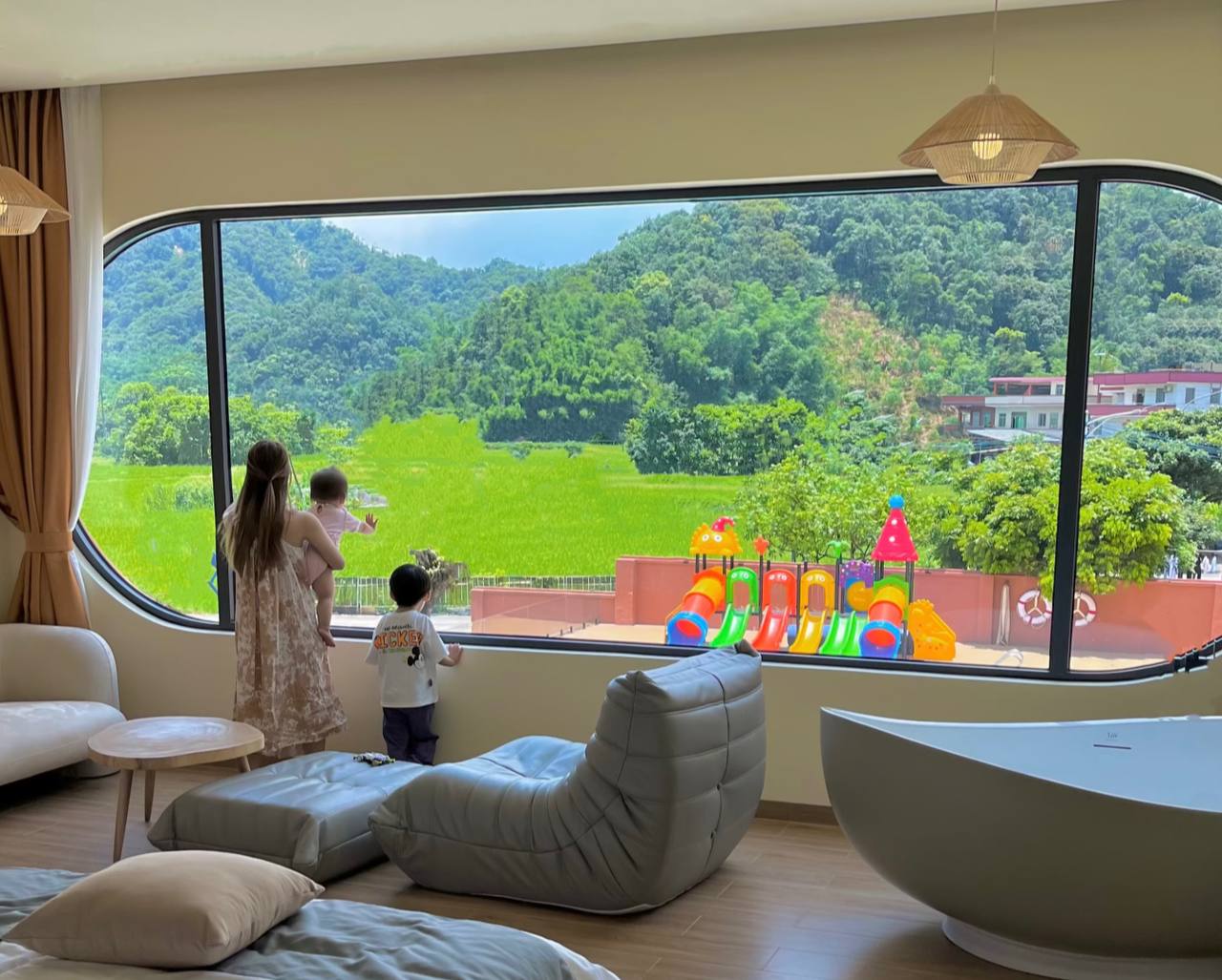 廣州親子酒店推介2026｜熊貓酒店／趣味主題房／水上樂園／人均$256起