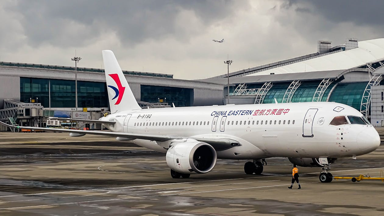 充電寶上飛機攻略：2026 最新規定、容量限制、中日韓台航空一次搞清